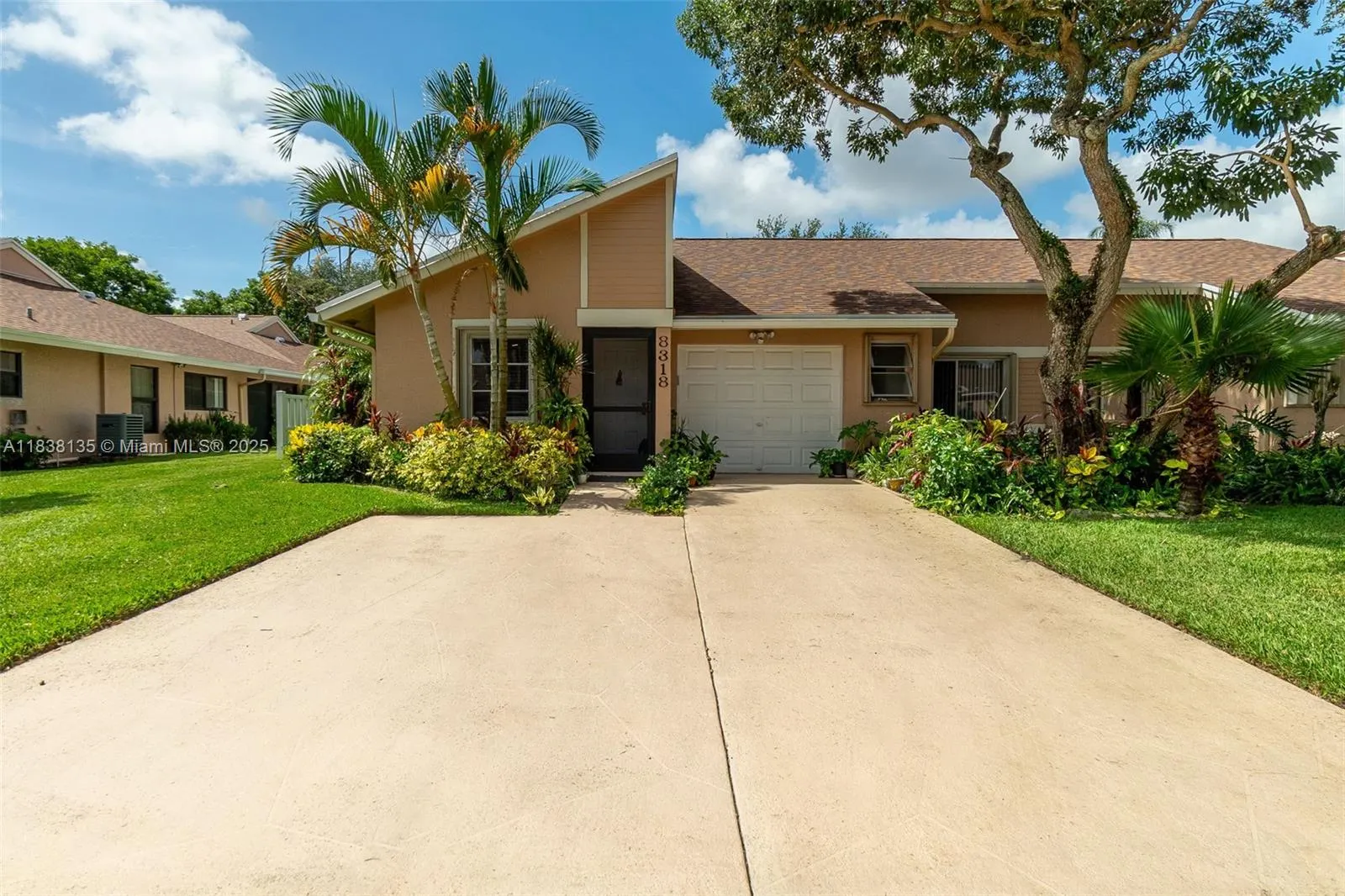 8318 Springtree Rd