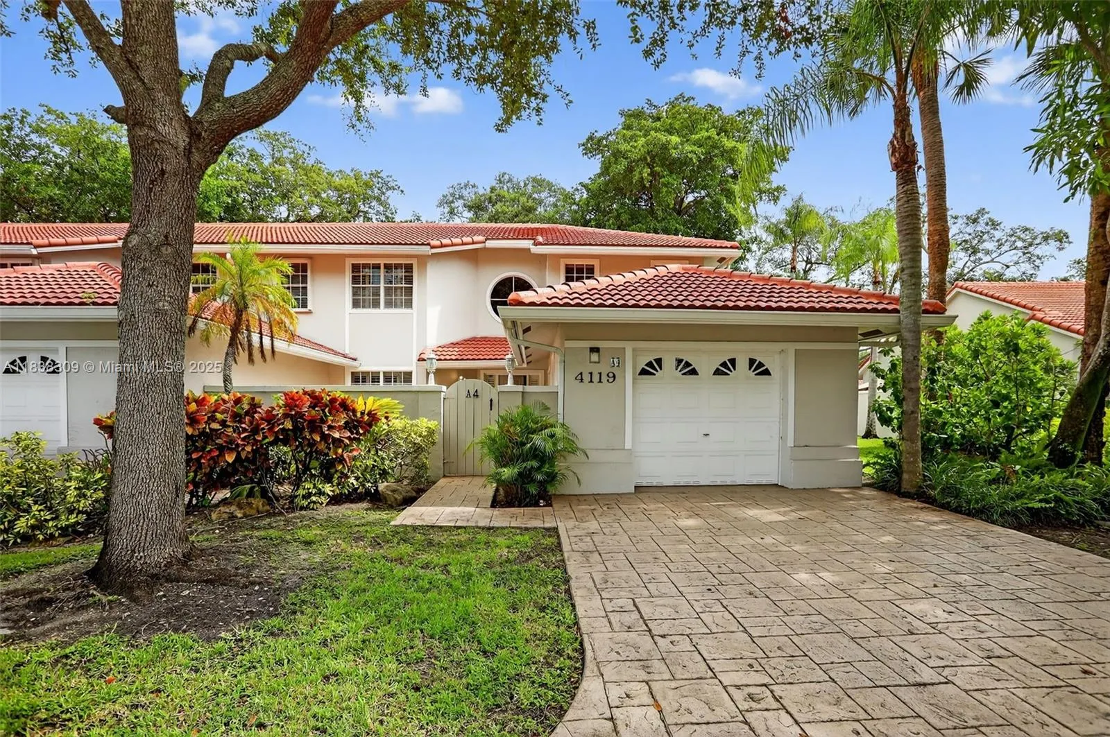 4119 W Palm Aire Dr, #A4