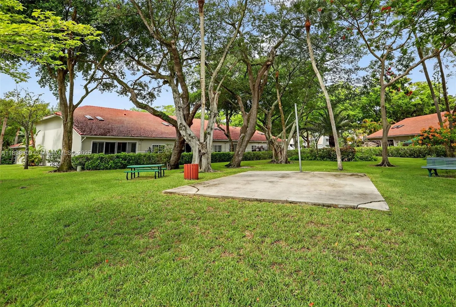 4119 W Palm Aire Dr, #A4