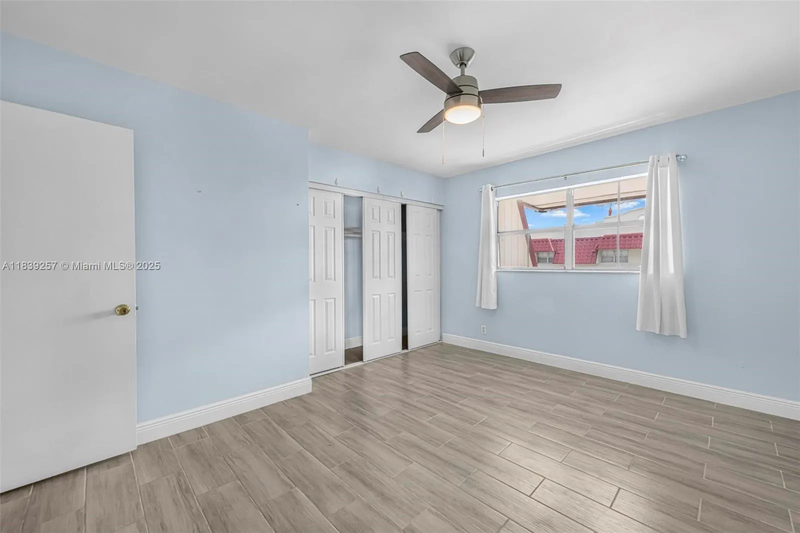 6709 N Kendall Dr, #229