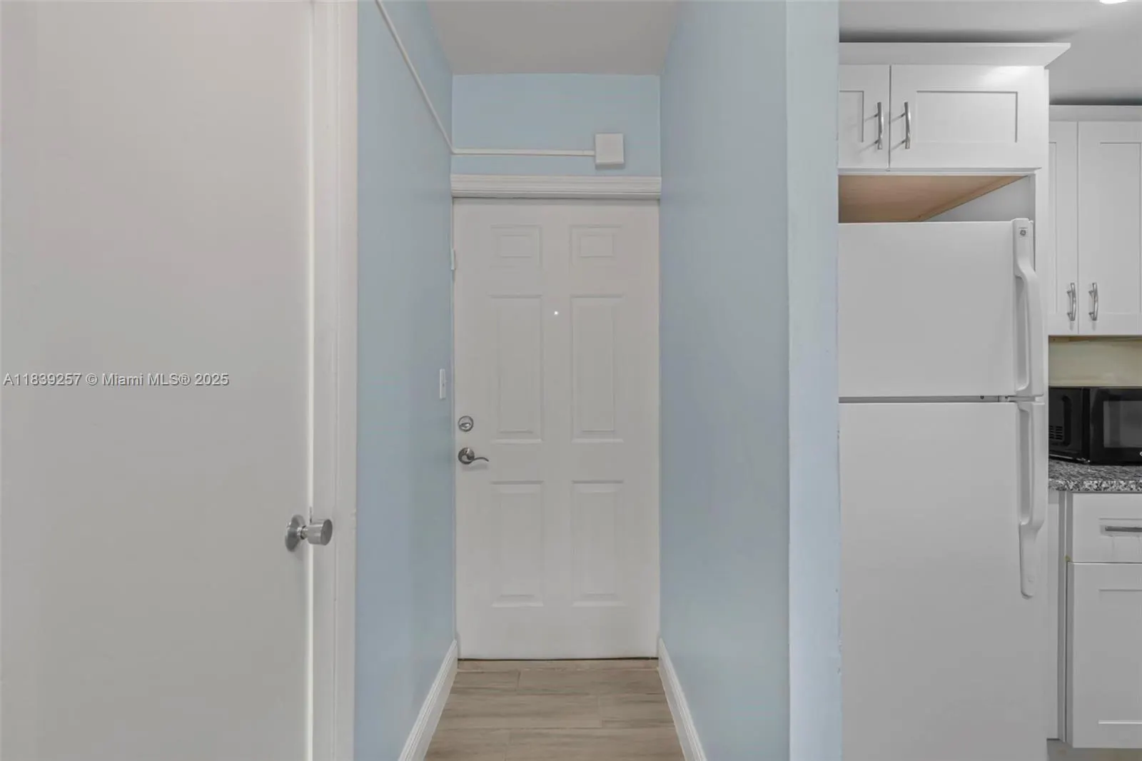 6709 N Kendall Dr, #229