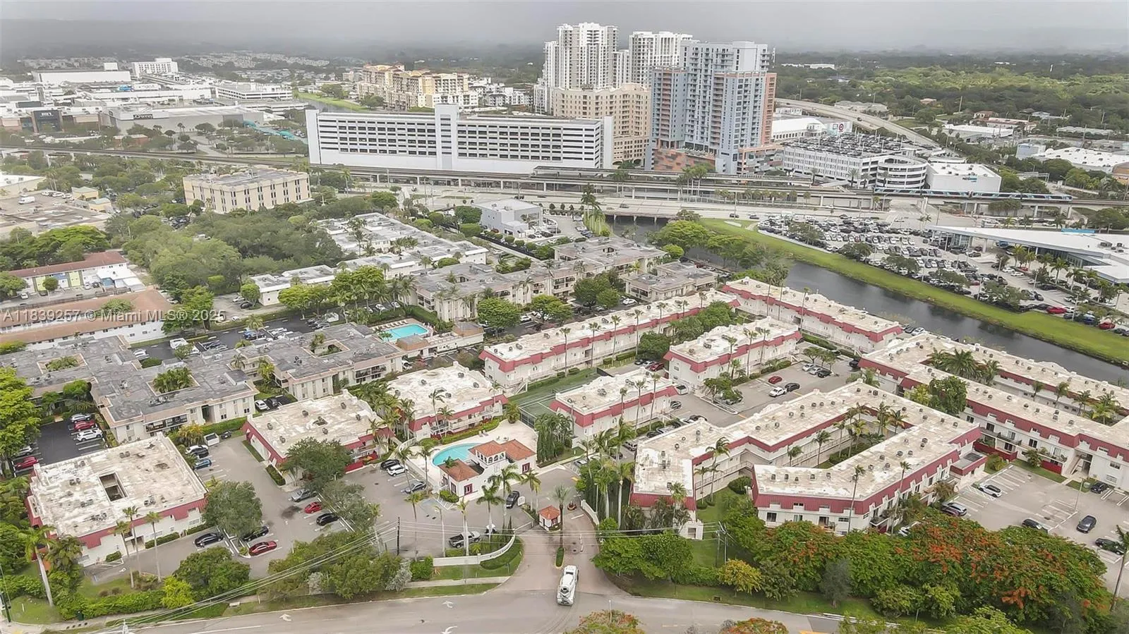 6709 N Kendall Dr, #229