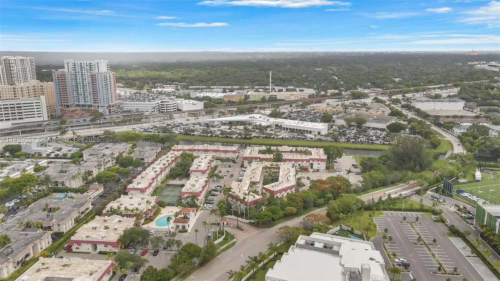 6709 N Kendall Dr, #229