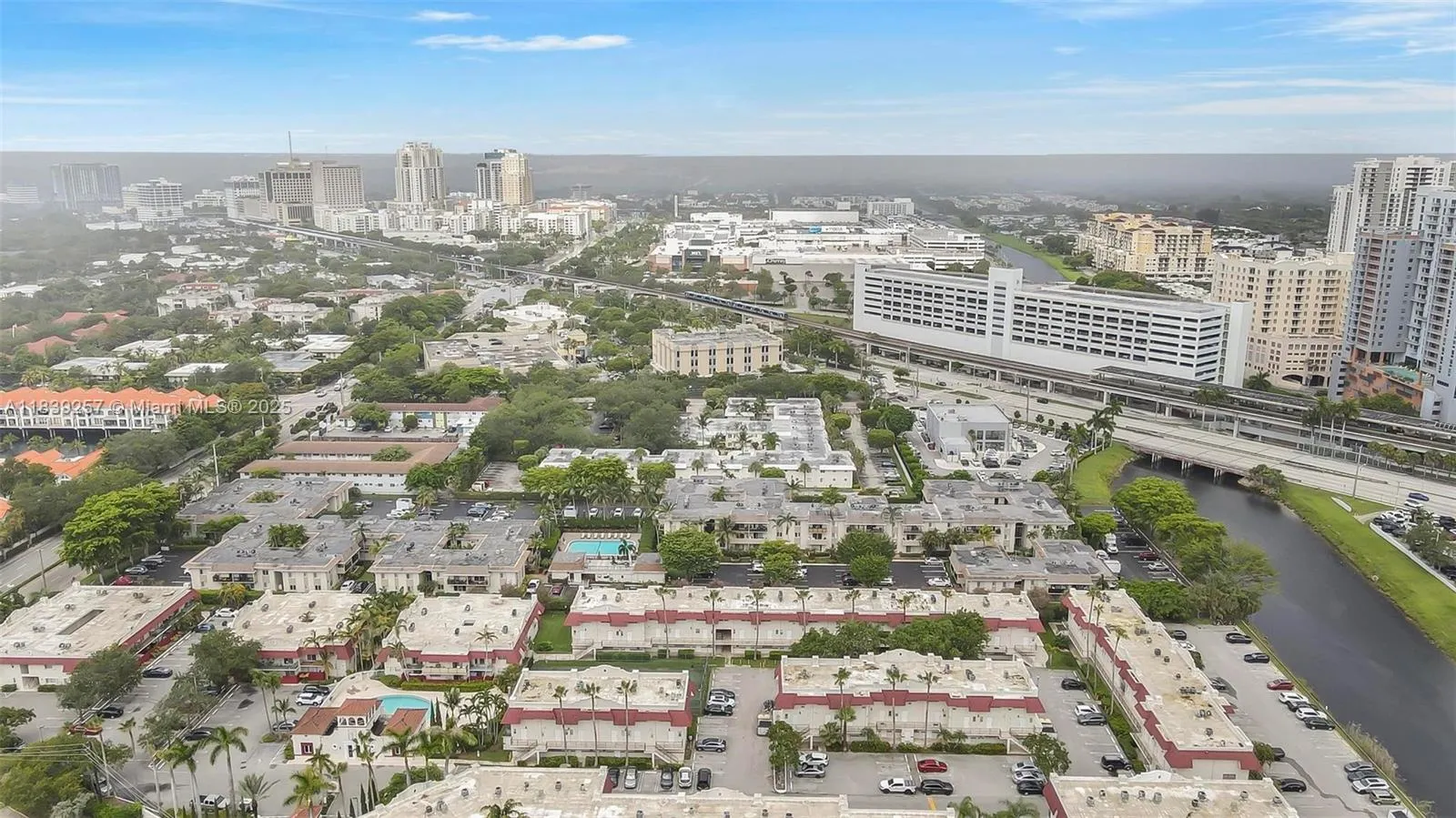 6709 N Kendall Dr, #229