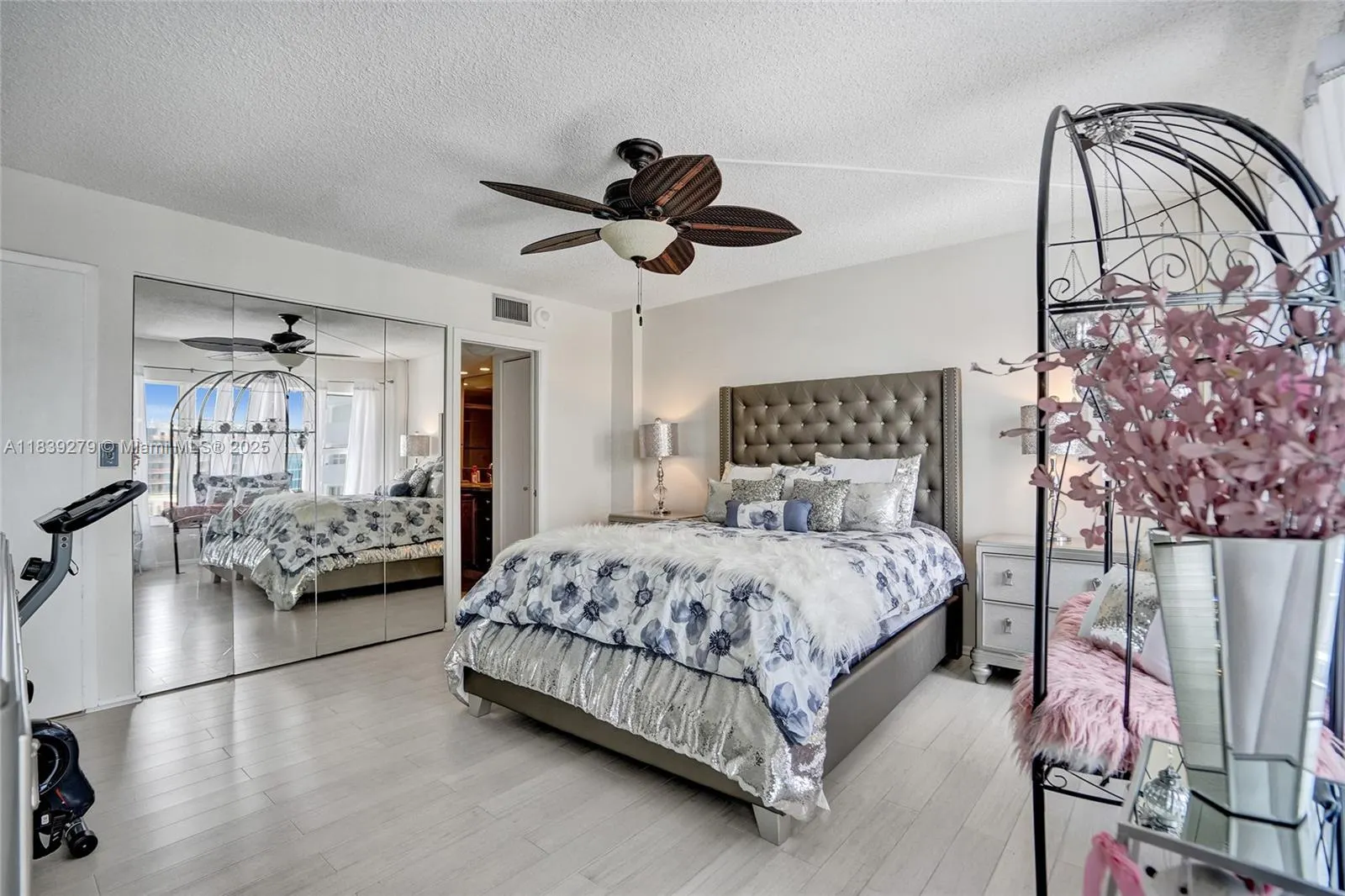 405 N Ocean Blvd, #815