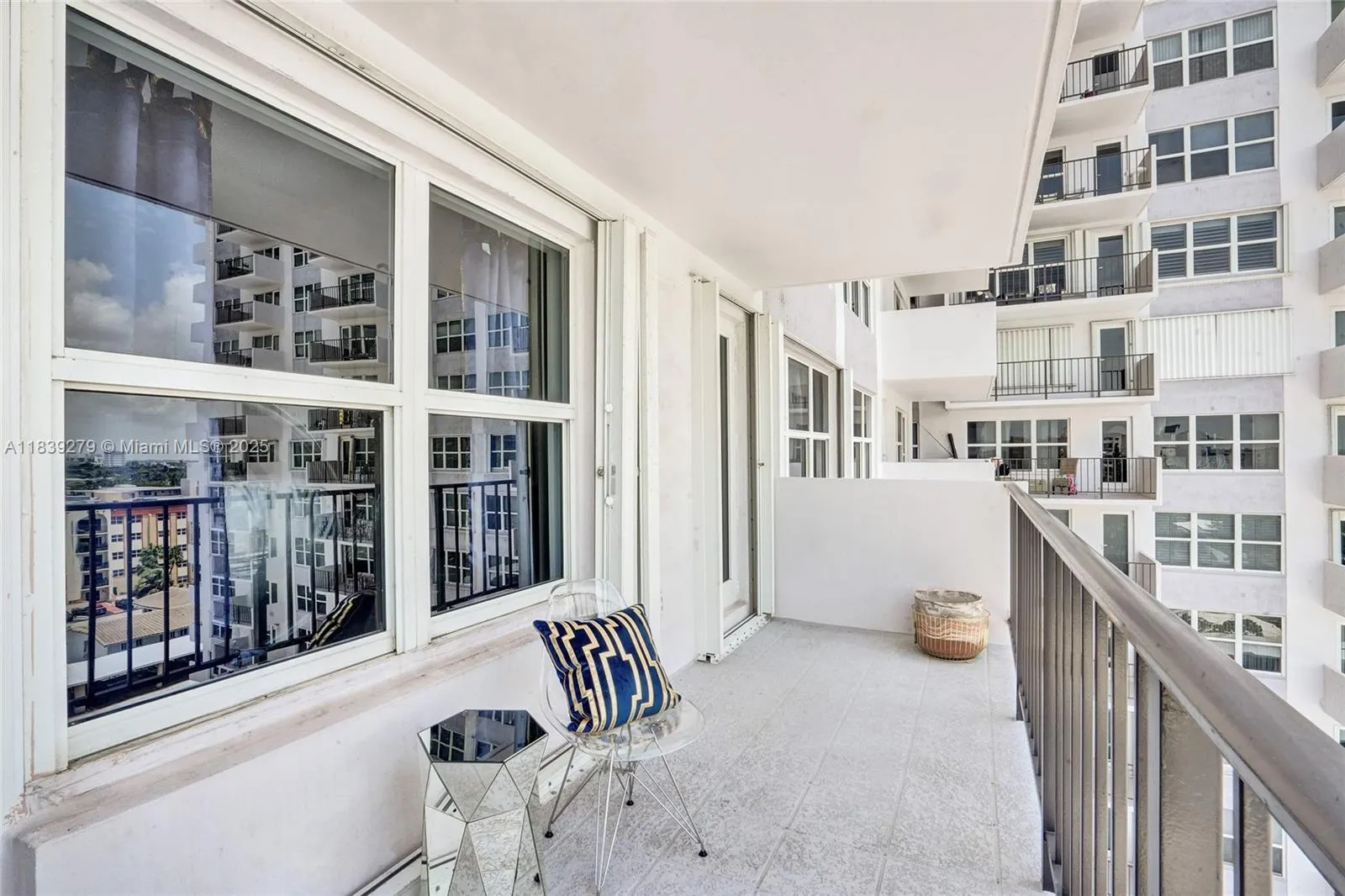 405 N Ocean Blvd, #815