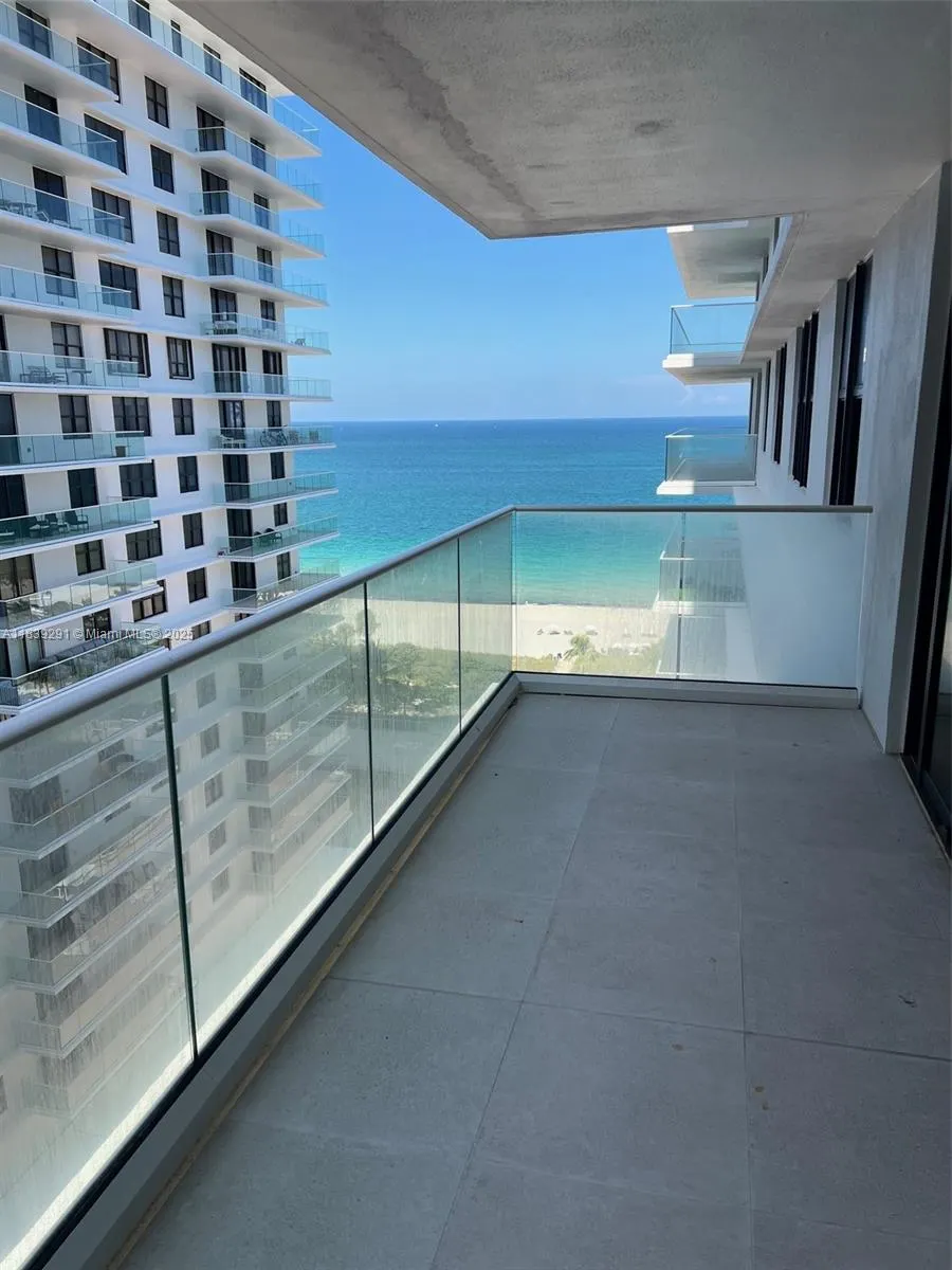 9801 Collins Ave, #15X/complete renovated