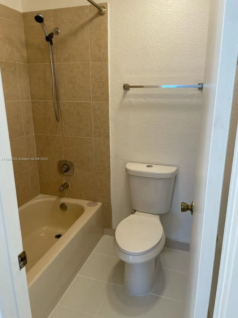 10115 W Sunrise Boulevard, #306
