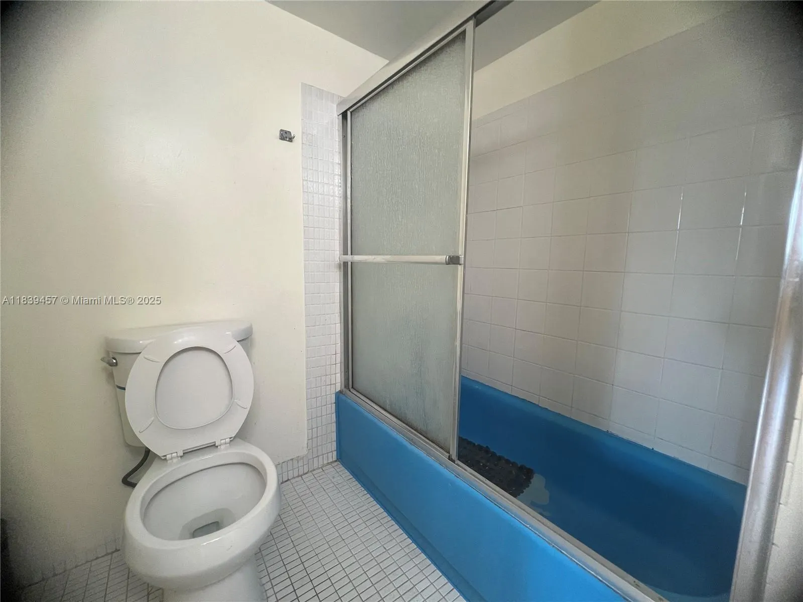 2821 N Miami Beach Blvd, #2E
