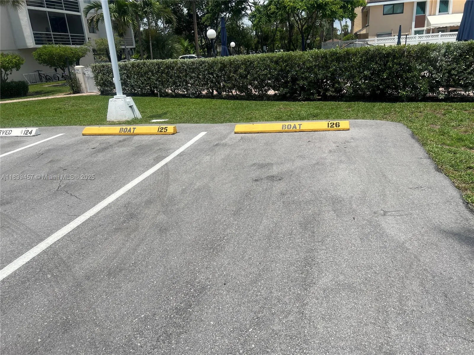 2821 N Miami Beach Blvd, #2E