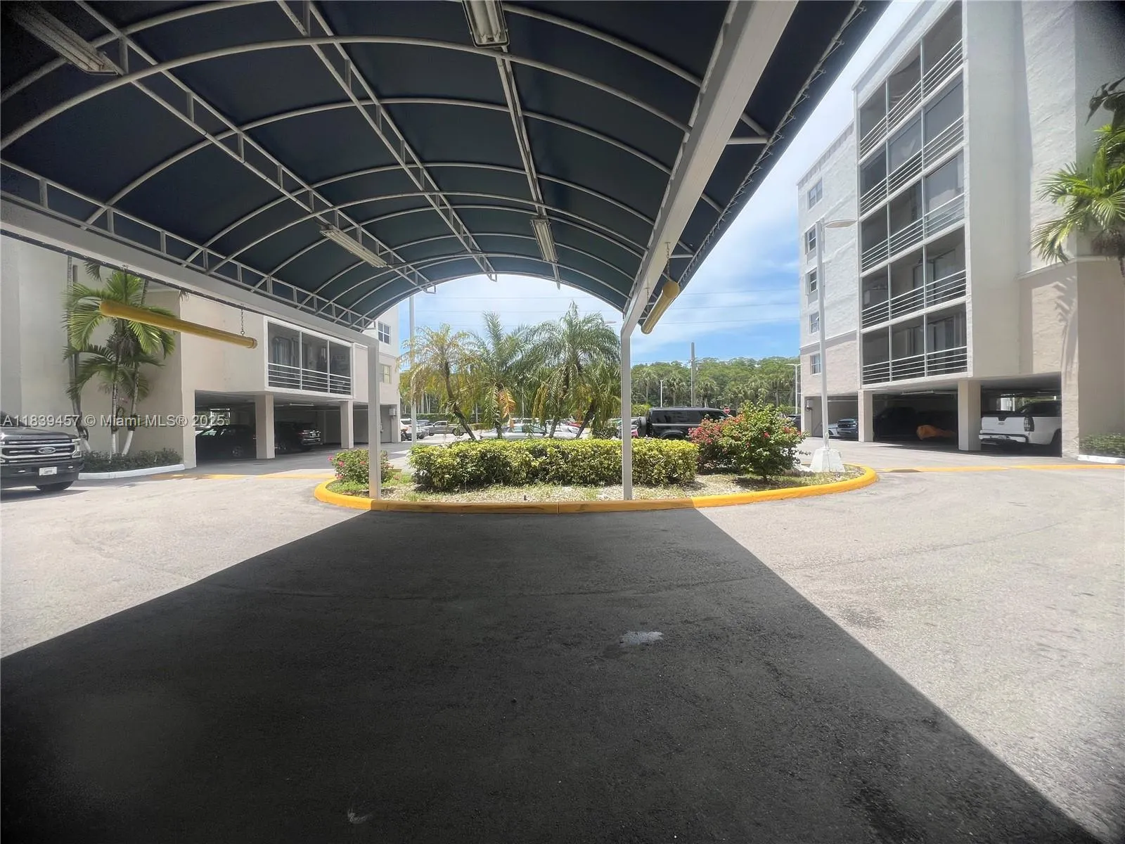 2821 N Miami Beach Blvd, #2E
