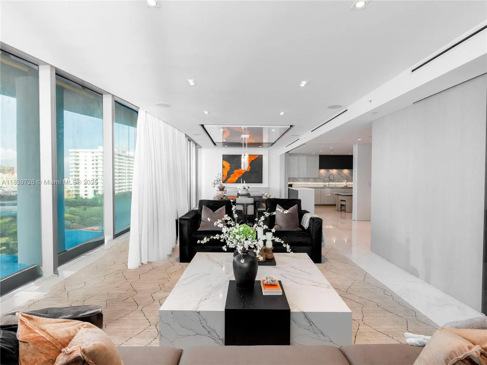 17475 Collins Ave, #1001