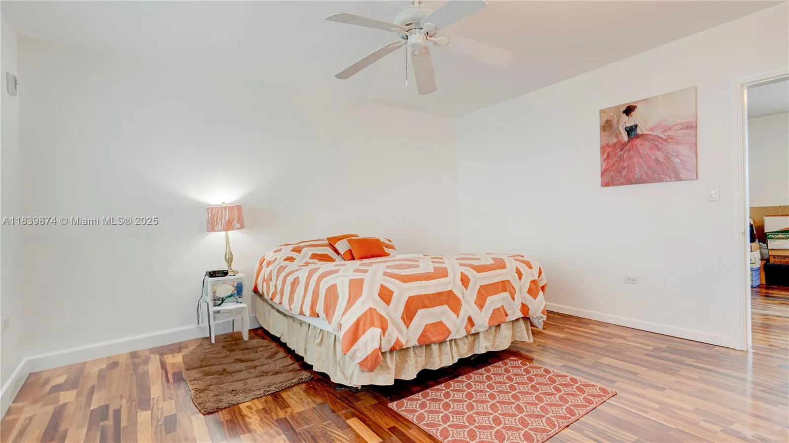 10178 Collins Ave, #102