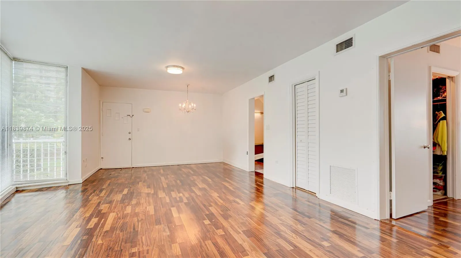 10178 Collins Ave, #102