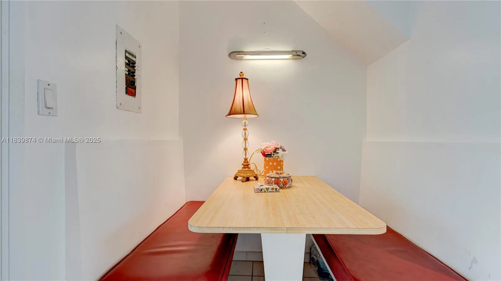 10178 Collins Ave, #102