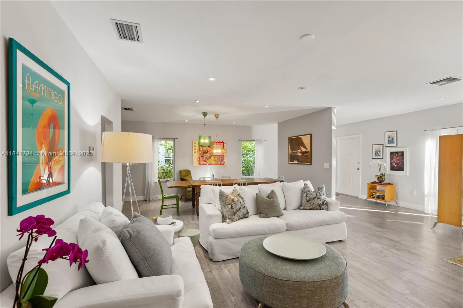 737 Alhambra Cir