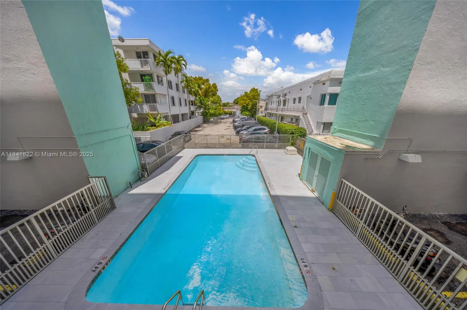 7620 Carlyle Ave, #205
