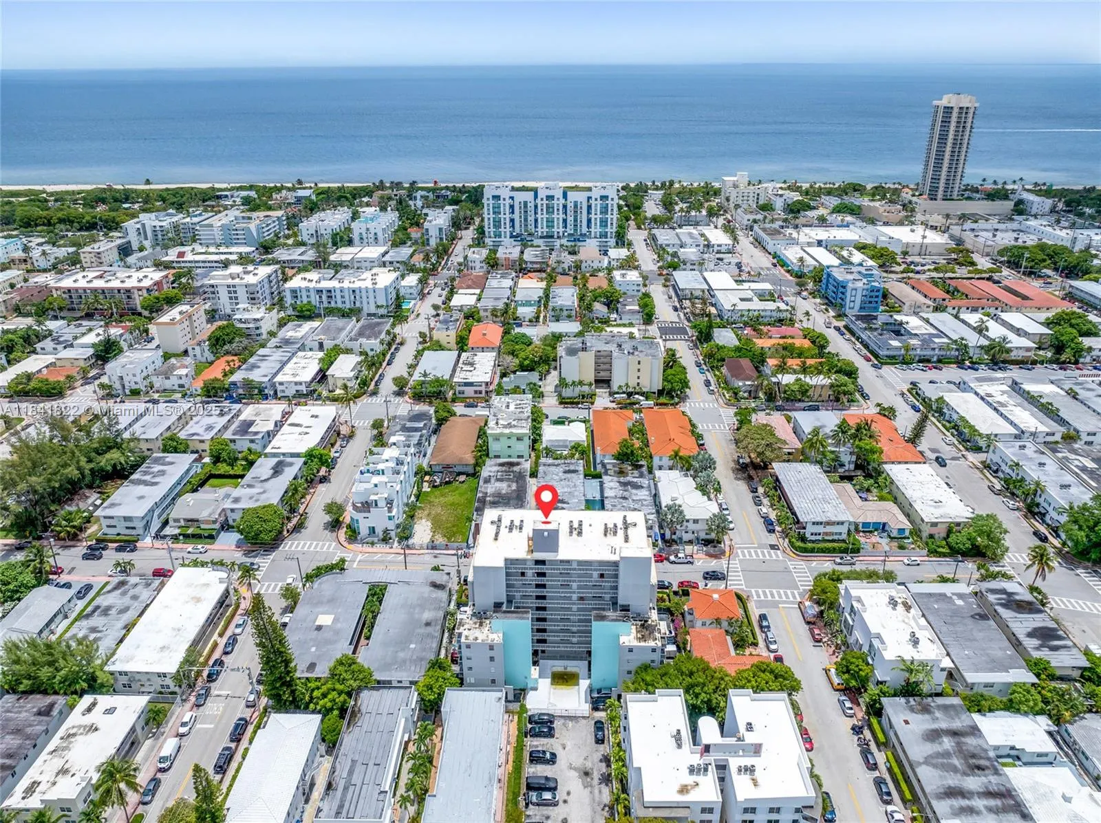 7620 Carlyle Ave, #205