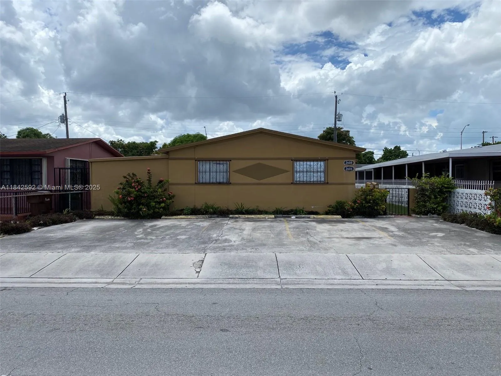 2608 W 8th Ave, #2608