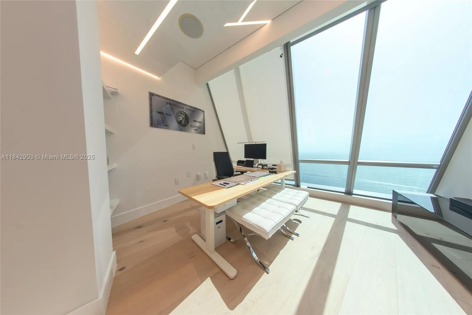 17121 Collins Ave, #4803