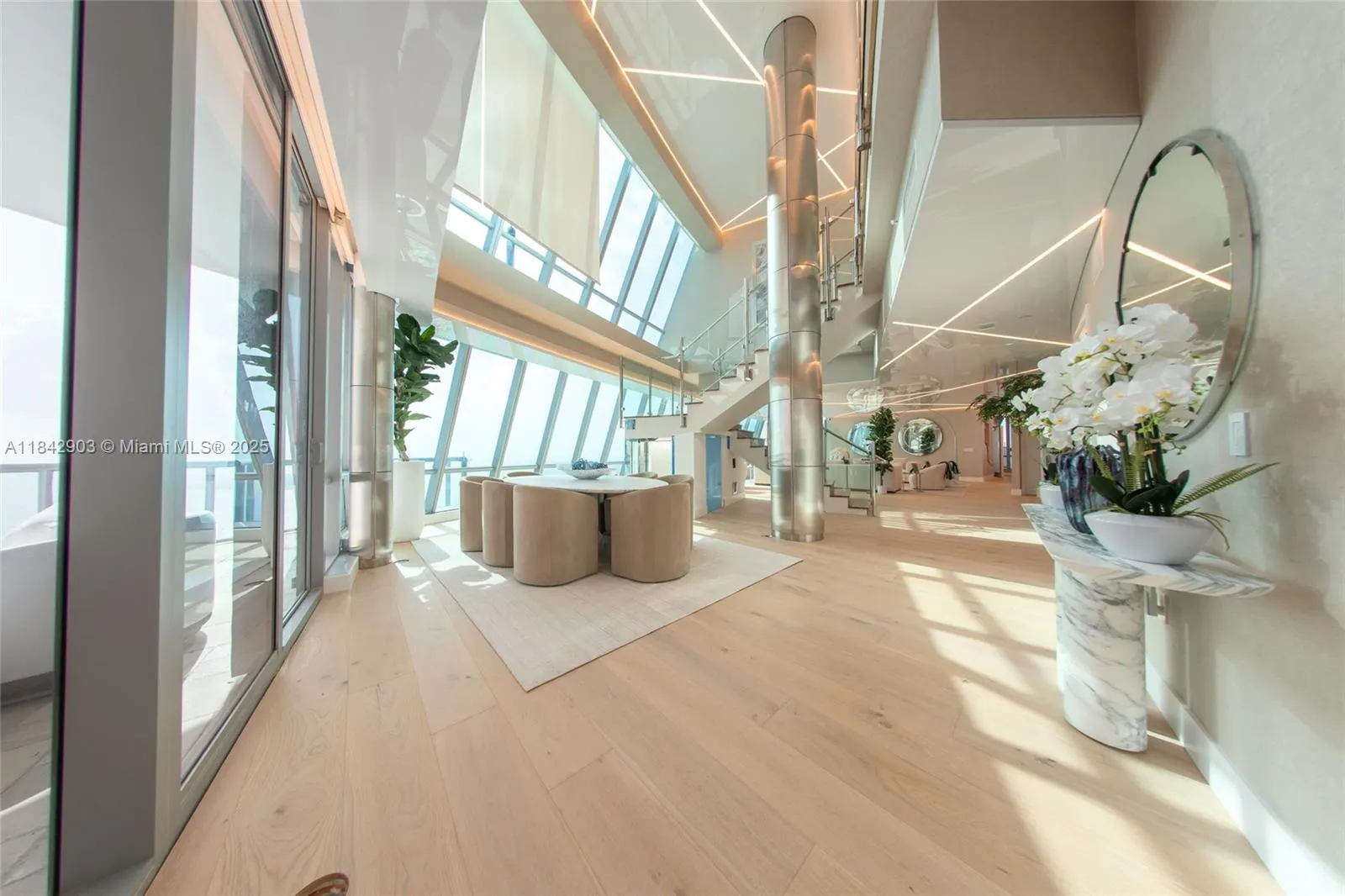 17121 Collins Ave, #4803