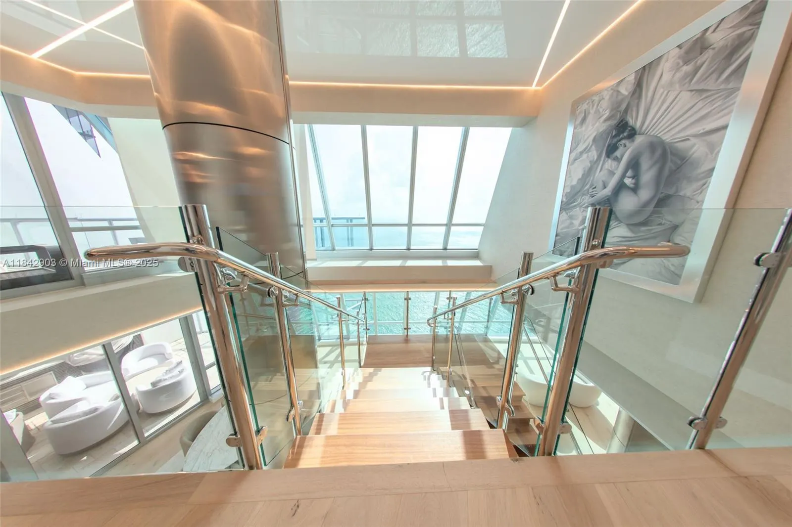 17121 Collins Ave, #4803