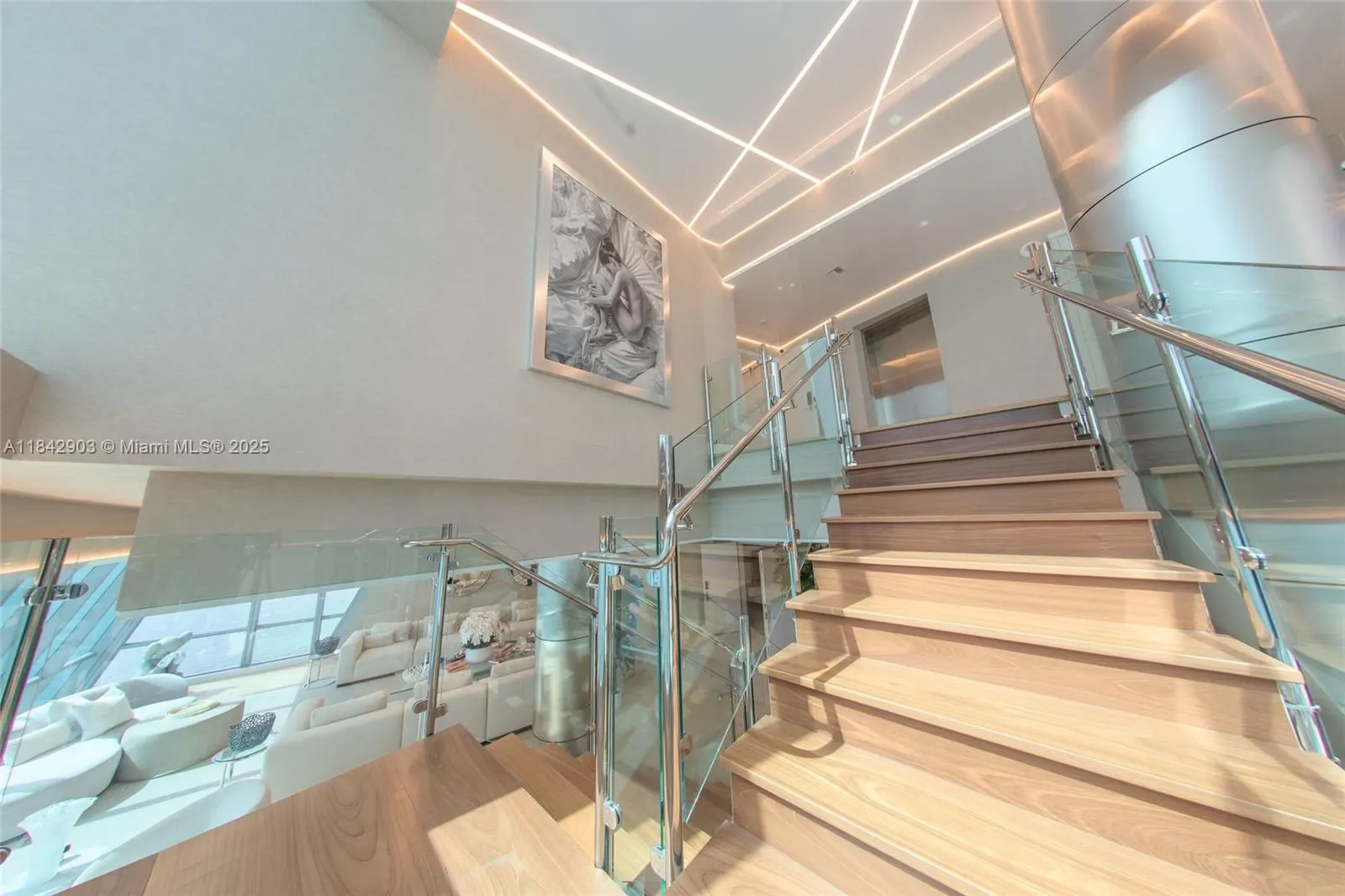 17121 Collins Ave, #4803