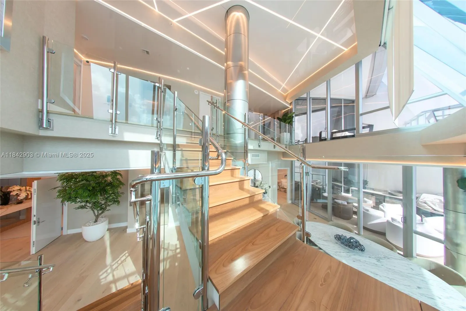 17121 Collins Ave, #4803