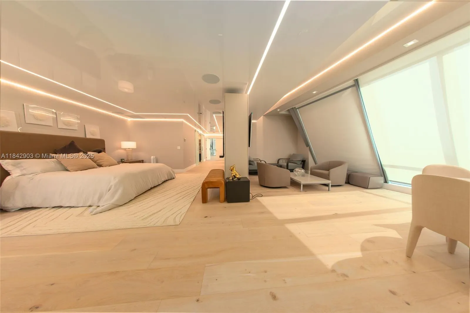 17121 Collins Ave, #4803
