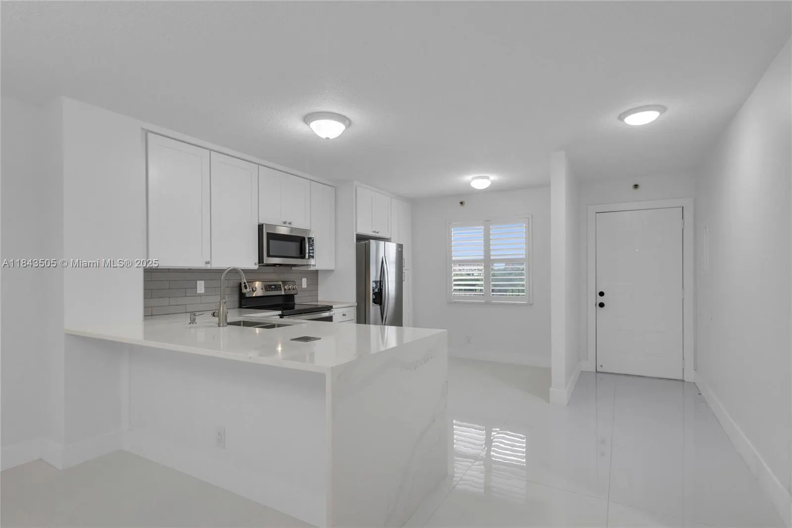 2217 Cypress Island Dr, #503