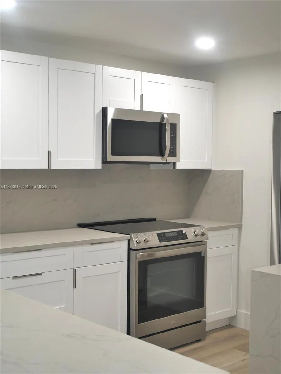 3080 N Course Dr, #602