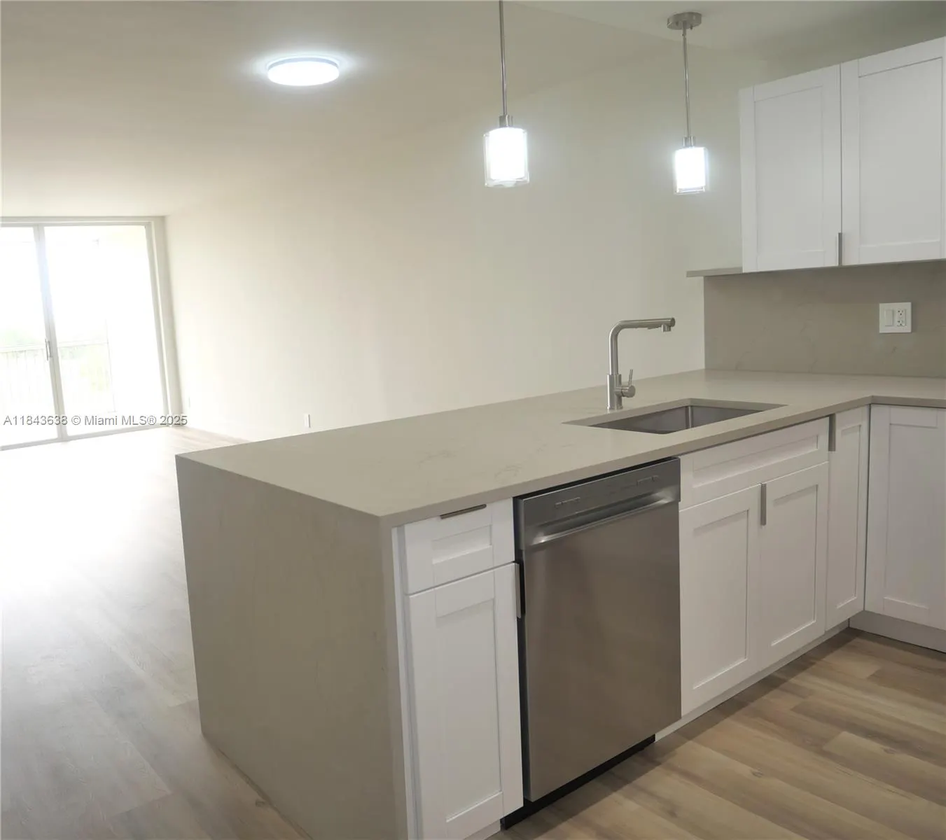 3080 N Course Dr, #602