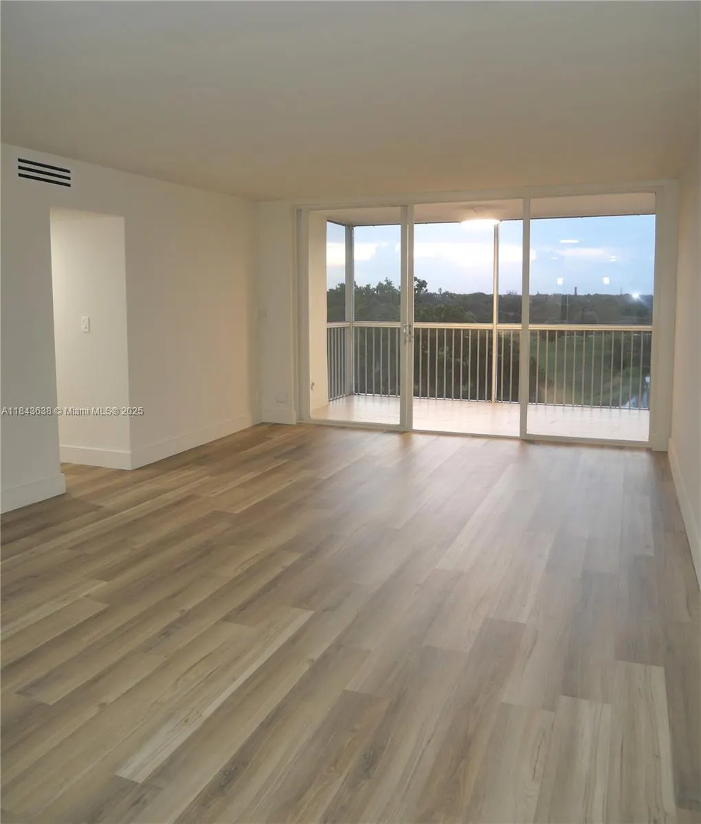 3080 N Course Dr, #602
