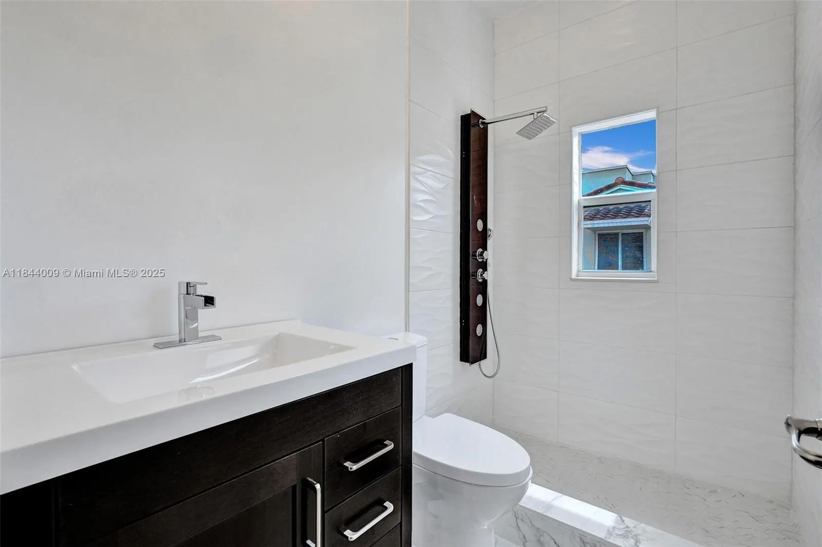 417 SE 13th St