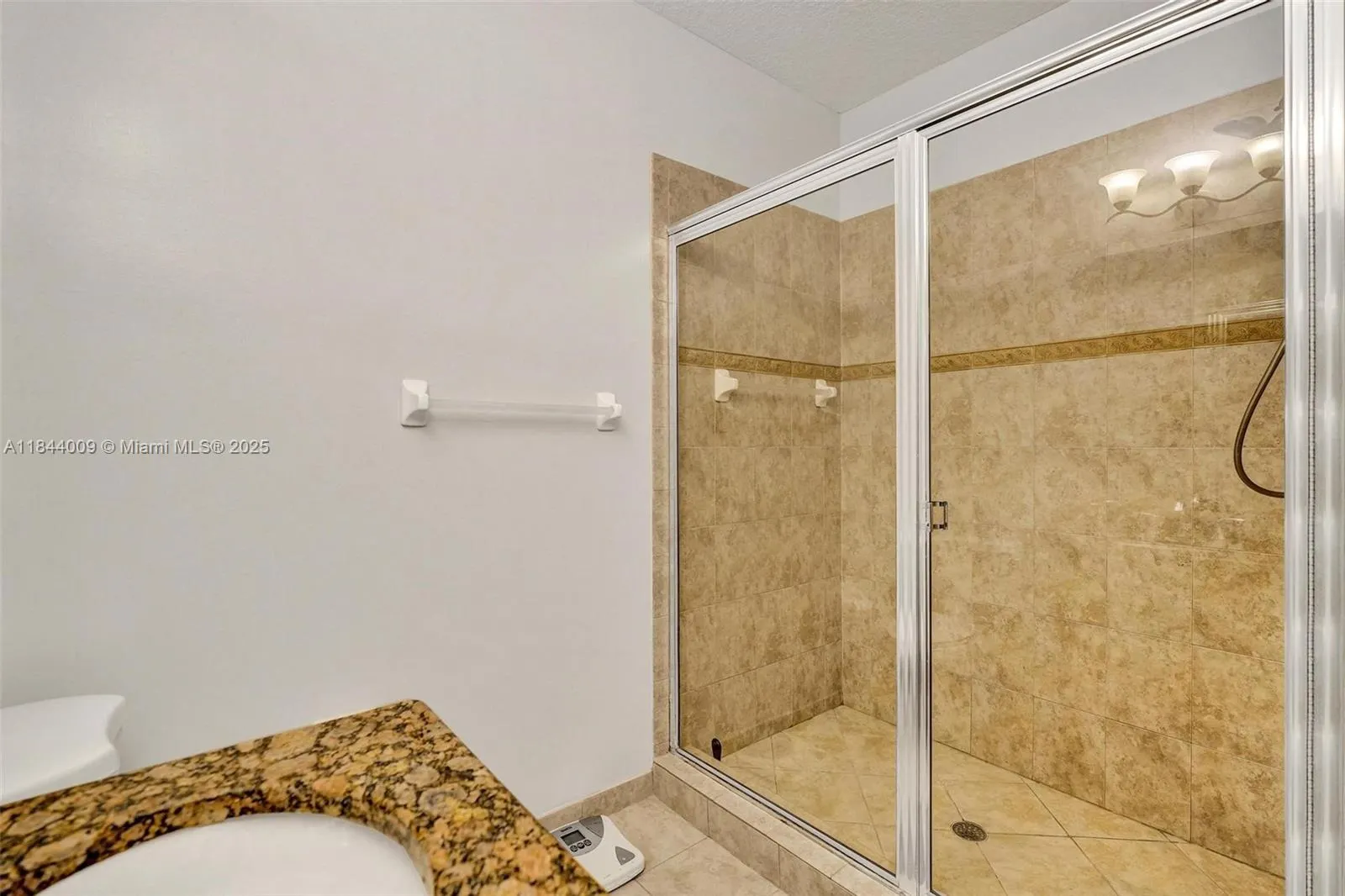 417 SE 13th St