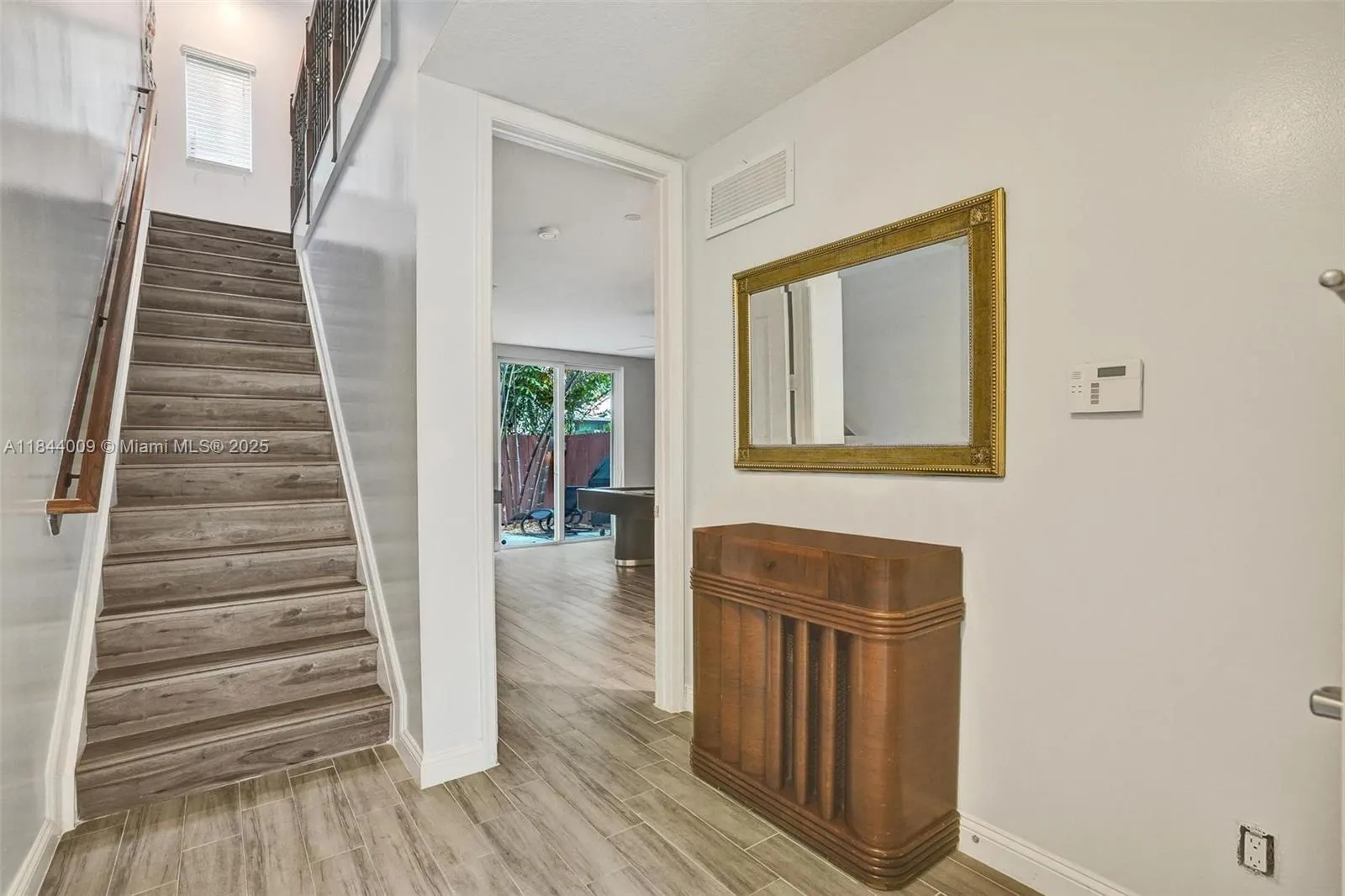 417 SE 13th St