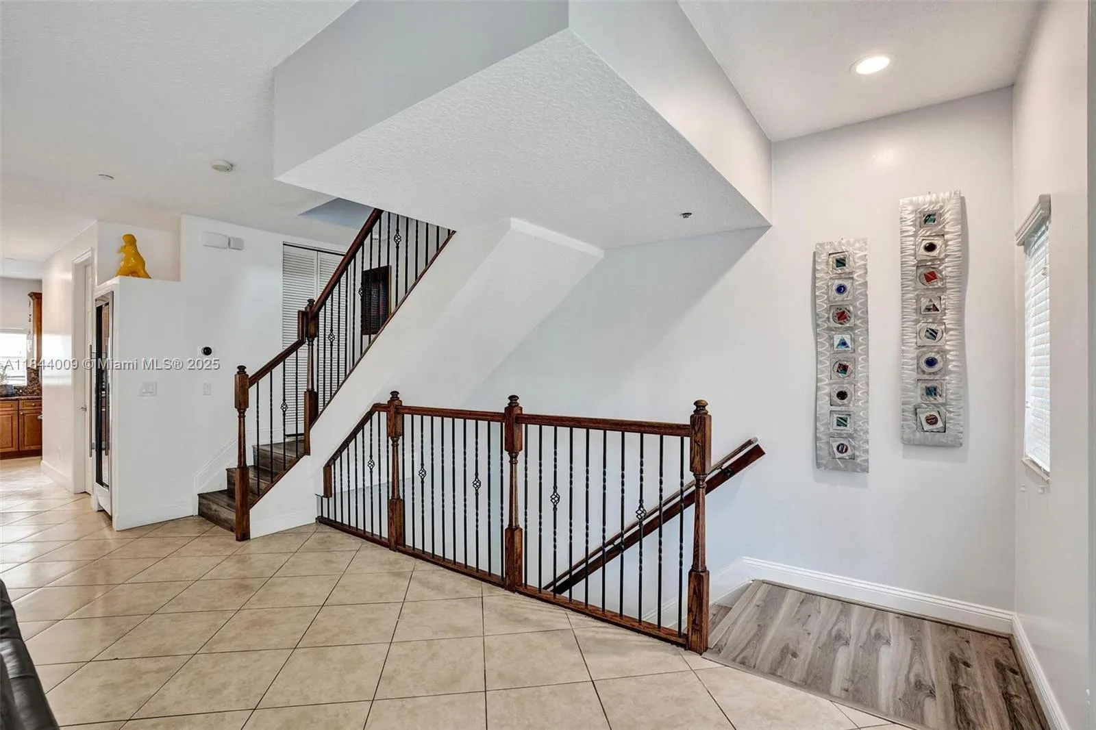 417 SE 13th St