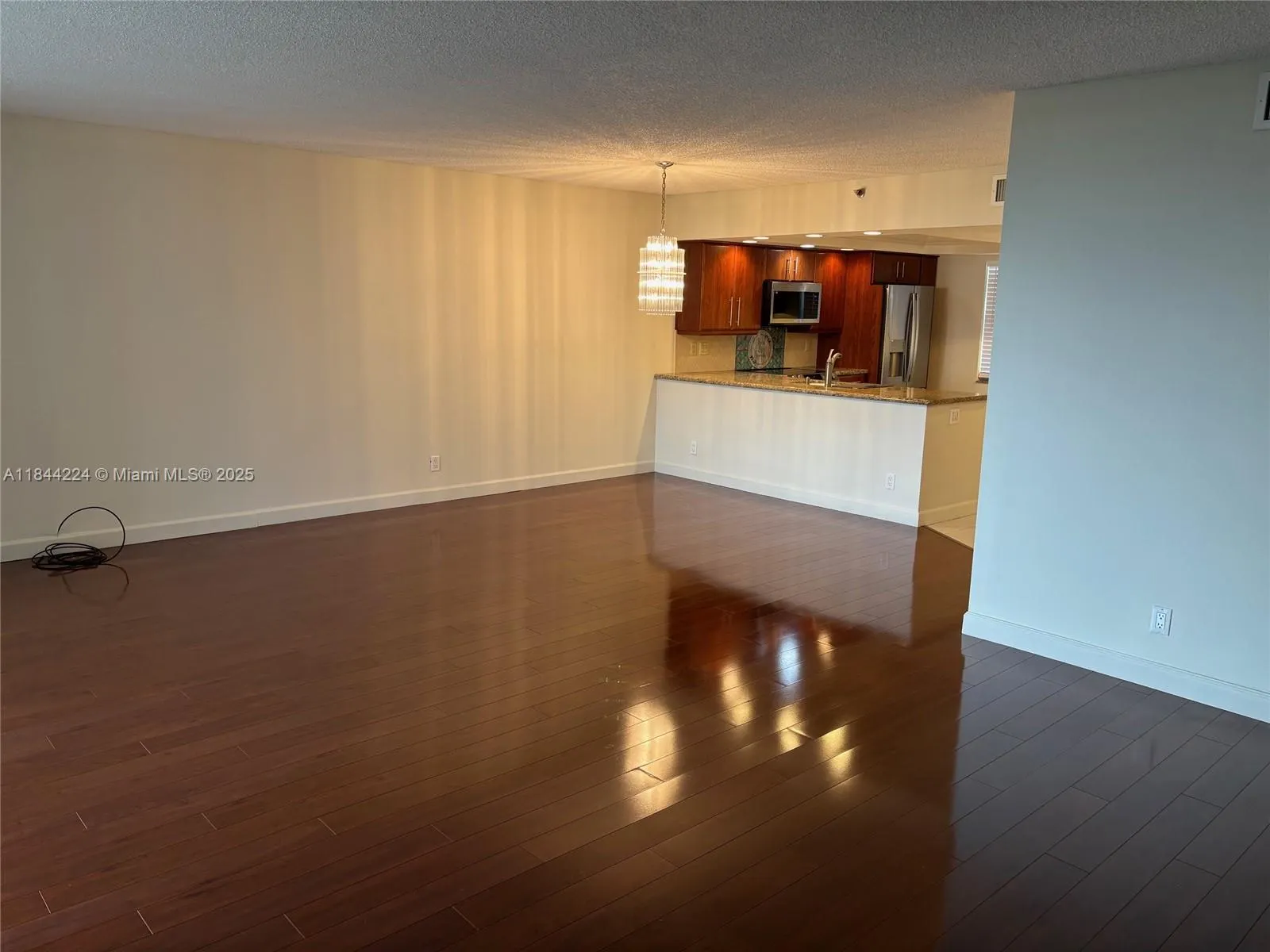3507 Oaks Way, #805