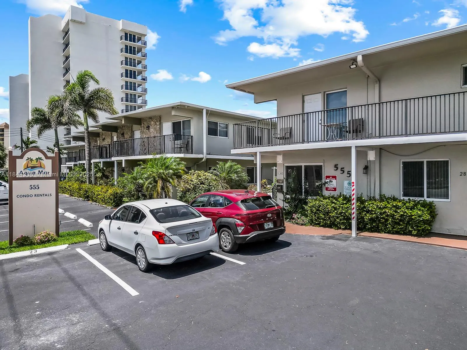 555 N Riverside Dr, #4