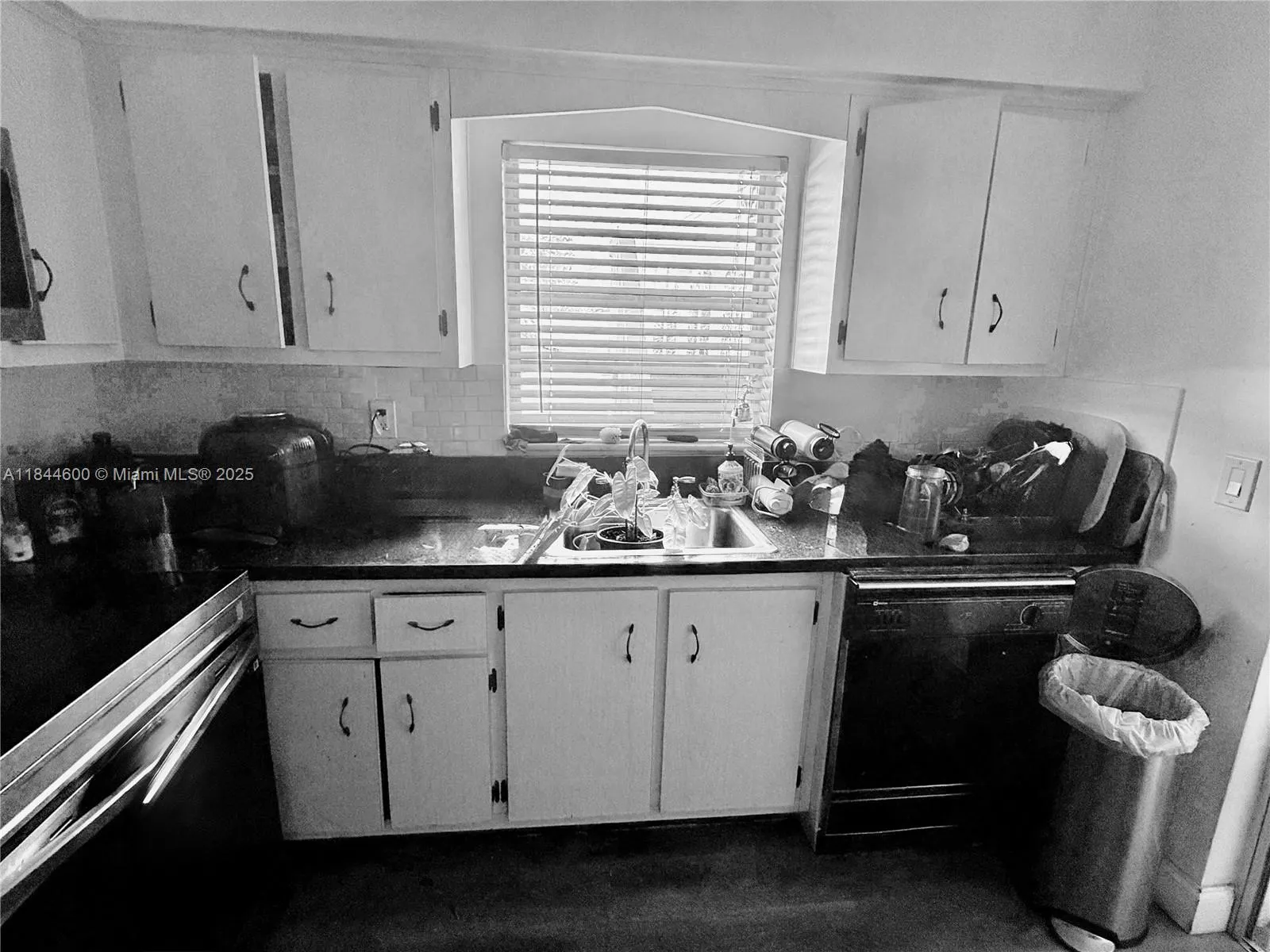 141 NE 10th Ave, #17B