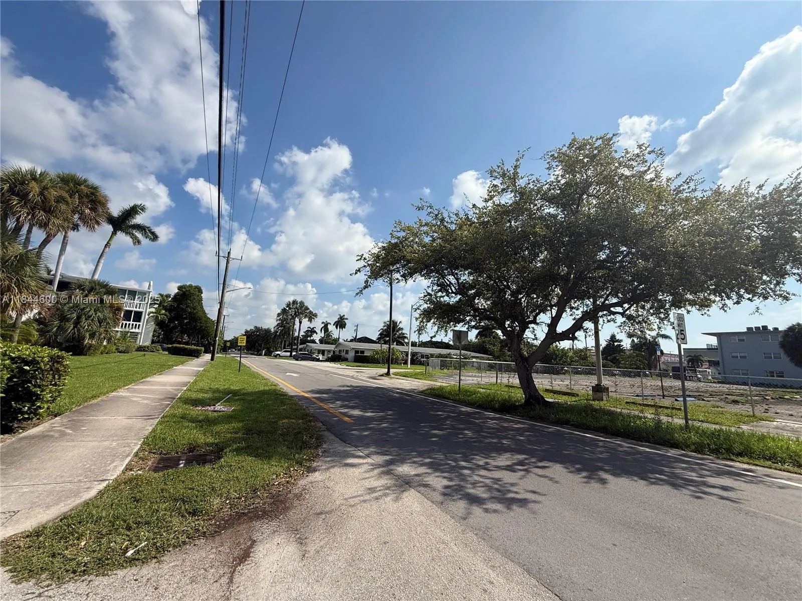 141 NE 10th Ave, #17B
