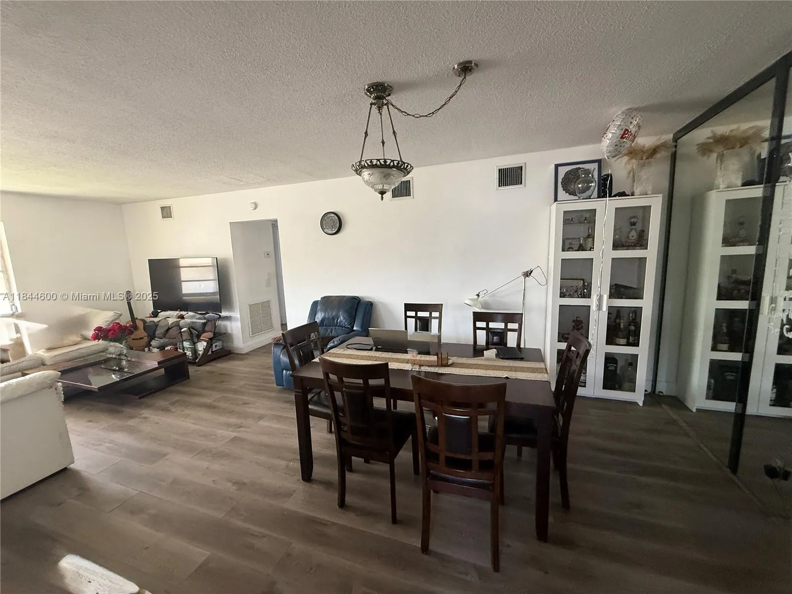 141 NE 10th Ave, #17B
