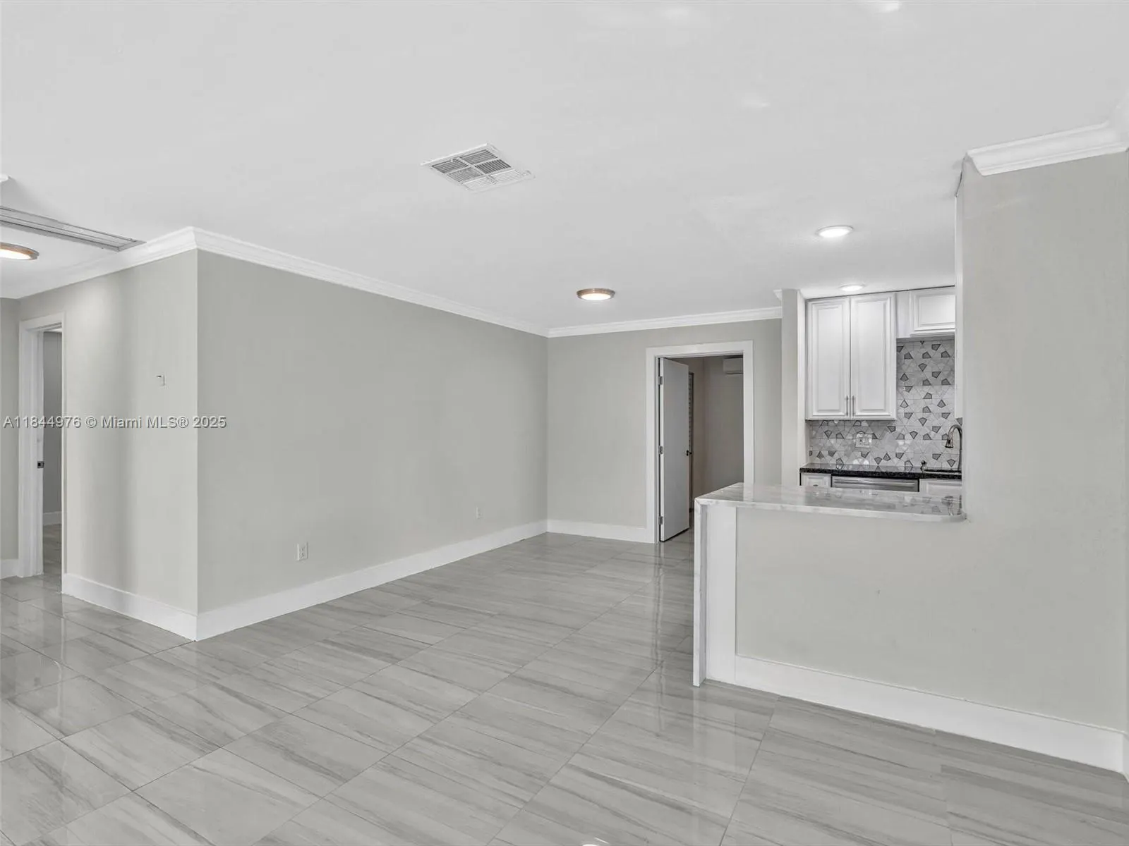 22571 SW 65th Ave