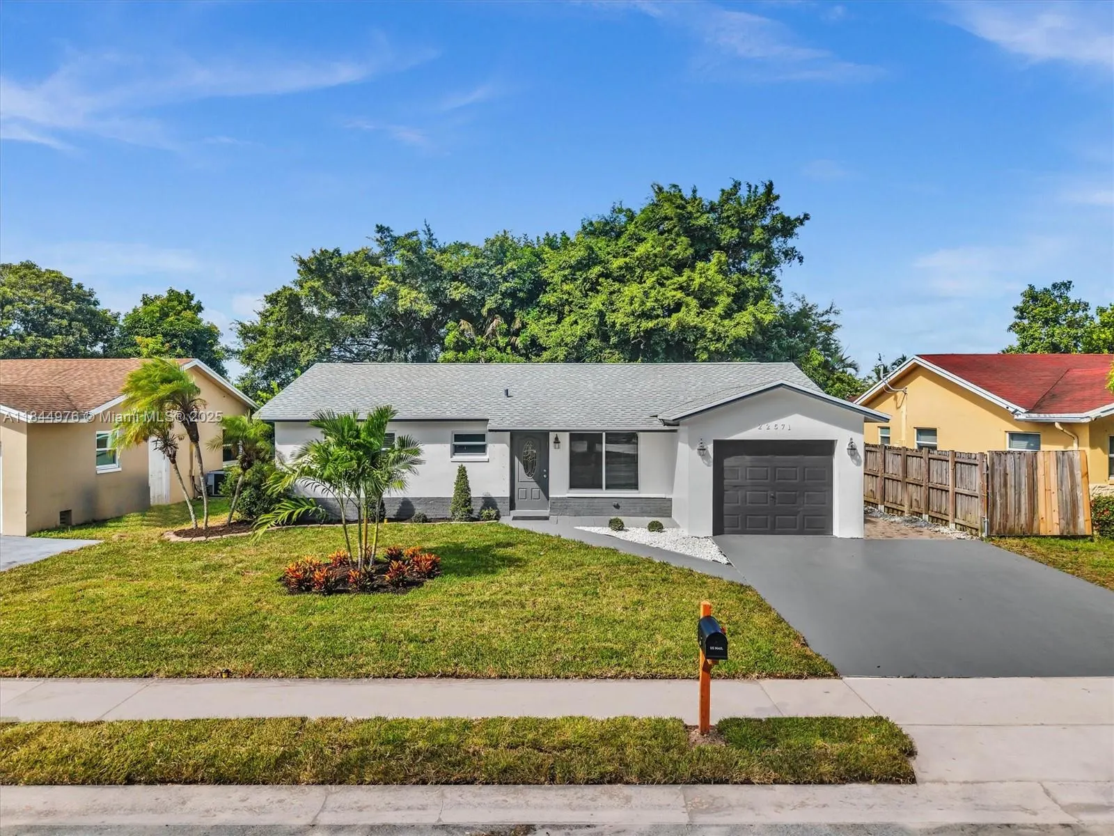 22571 SW 65th Ave