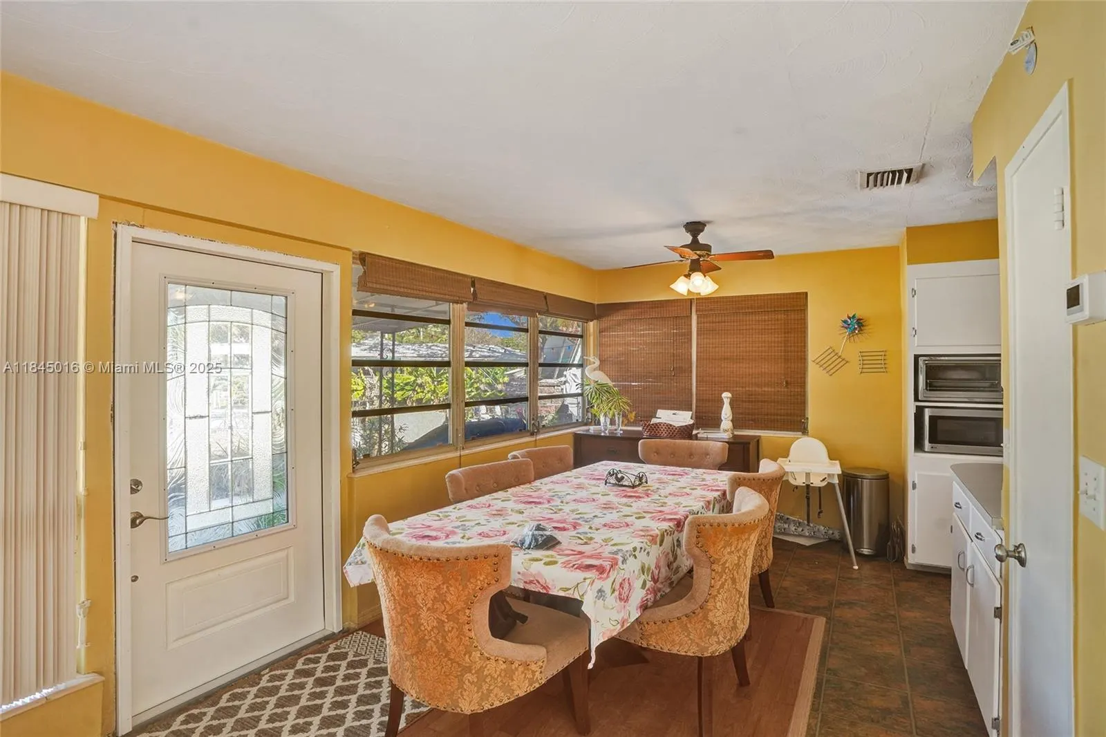 1321 Mandarin Isle