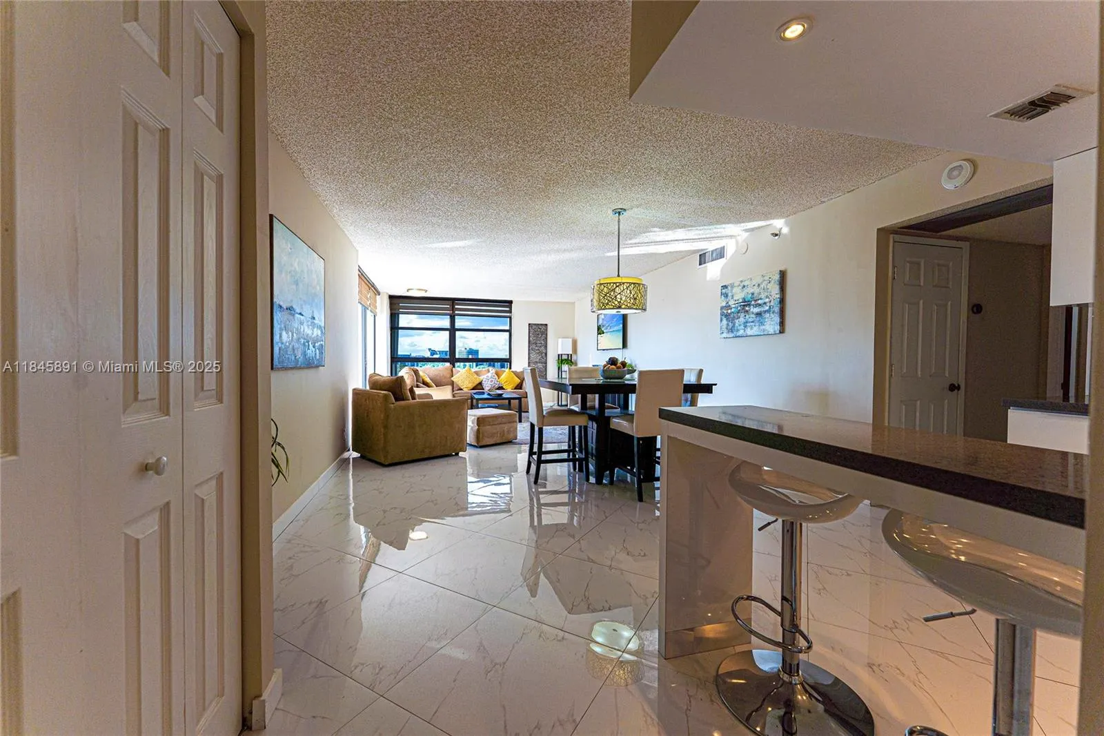 20225 NE 34th Ct, #818