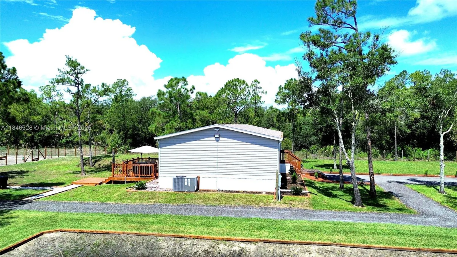 230 Hunting Club Ave