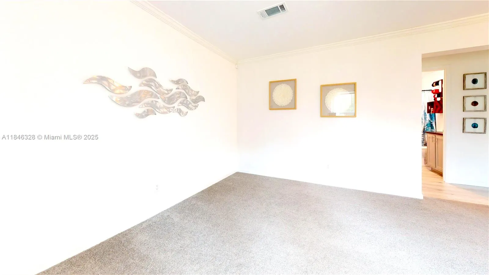 230 Hunting Club Ave