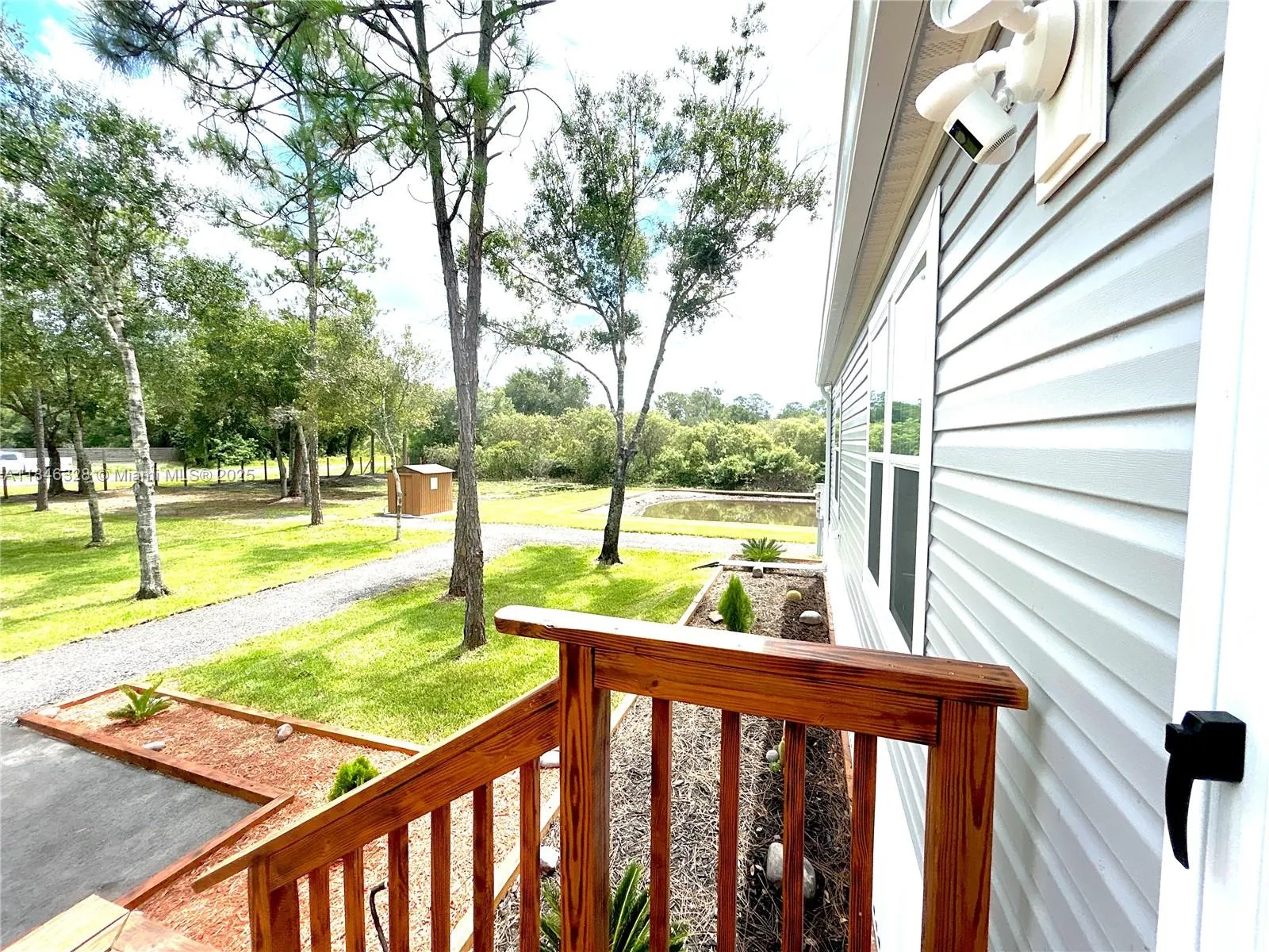 230 Hunting Club Ave