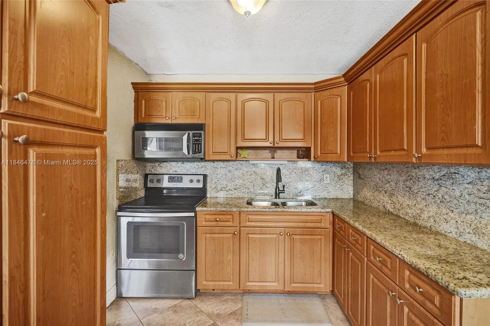 740 NW 17th St